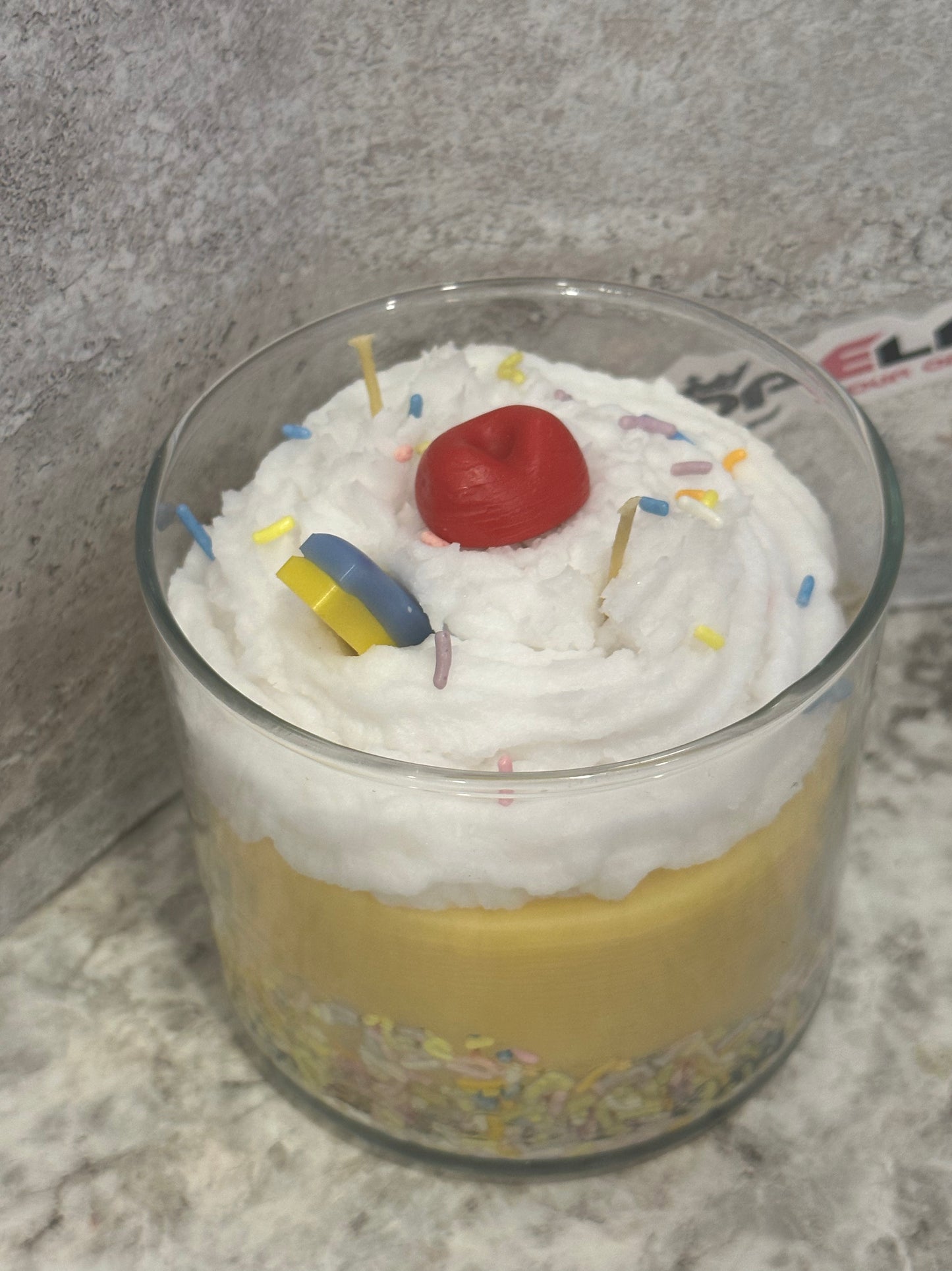 Happy BirthDay Cake Shake Scented Candle
