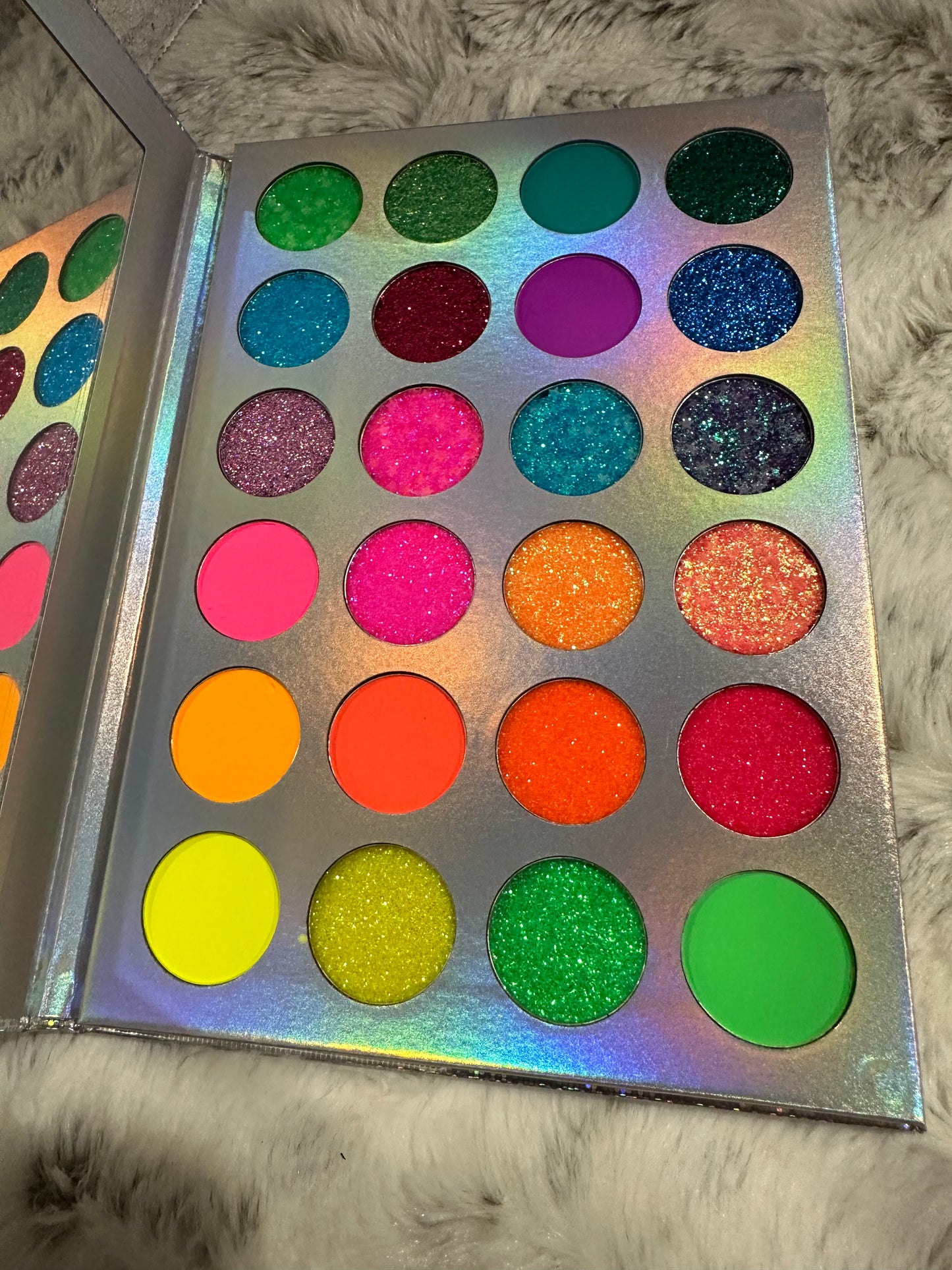 Neon Glow MakeUp Palette