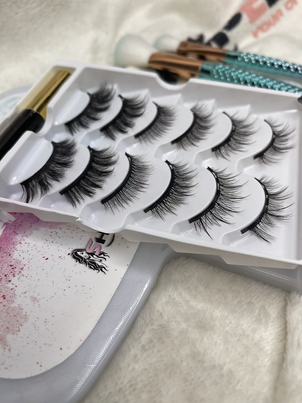 Miss Bomb Shell Magnetic Lashes